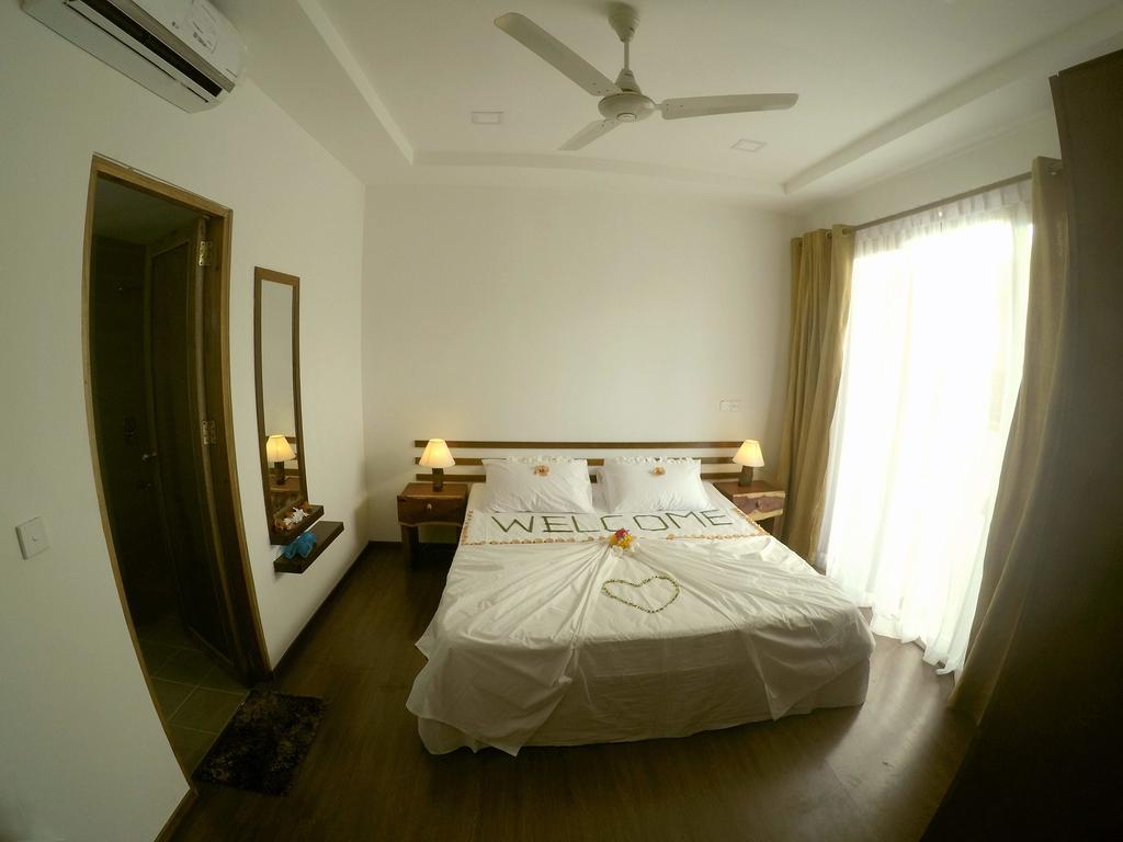 Dhiffushi White Sand Beach Exterior foto